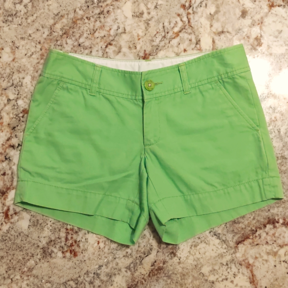 Lilly Pulitzer size 00 shorts